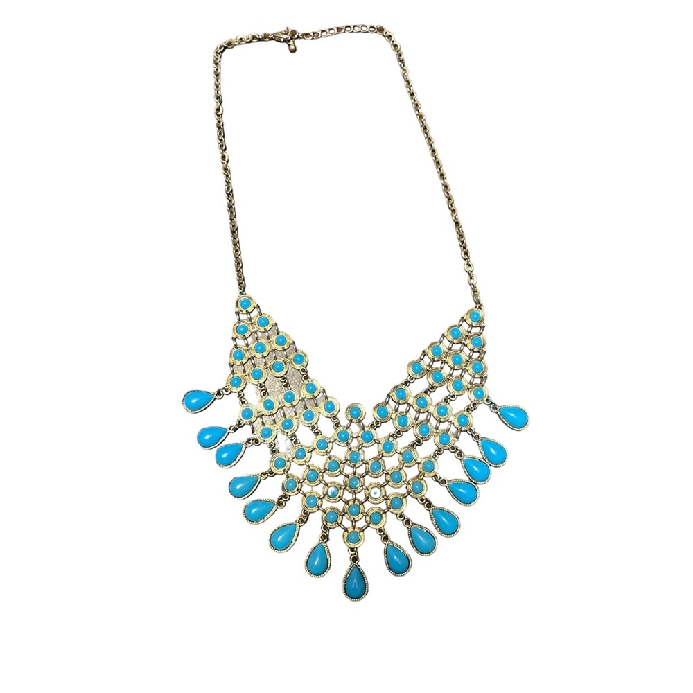 ✨ 3/$15 ✨ Turquoise Gold Tone Statement Necklace ~ 19.5 Inches